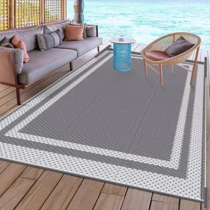 Gray and White Grid Pattern